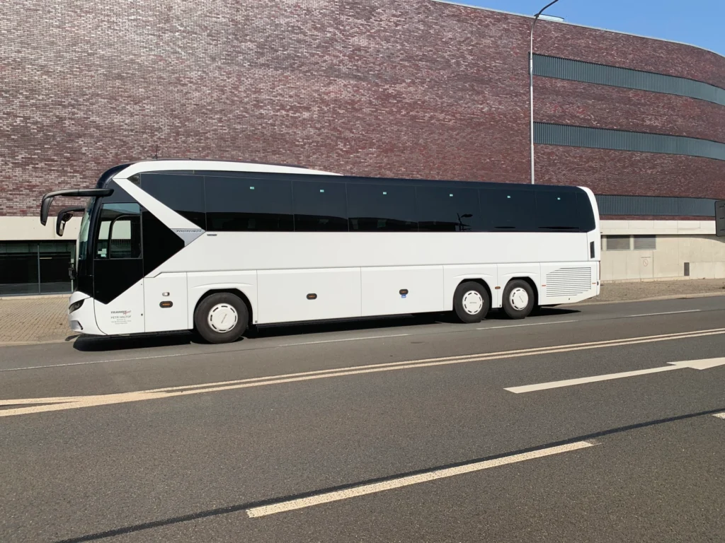 Neoplan Tourliner 55+2 - TRANSIT Expres